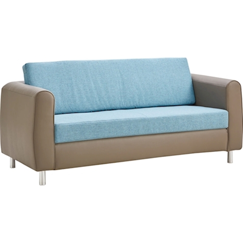 Sofa mit Rücken- und Sitzkissen